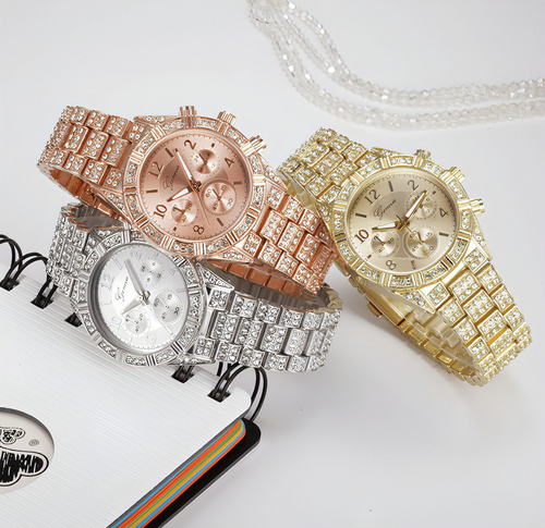 LunaGeneva™ – Rose Gold Crystal Iced-Out Quartz Watch Women